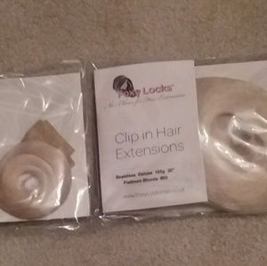 Foxy Locks Seamless Platinum Human Hair Extensions